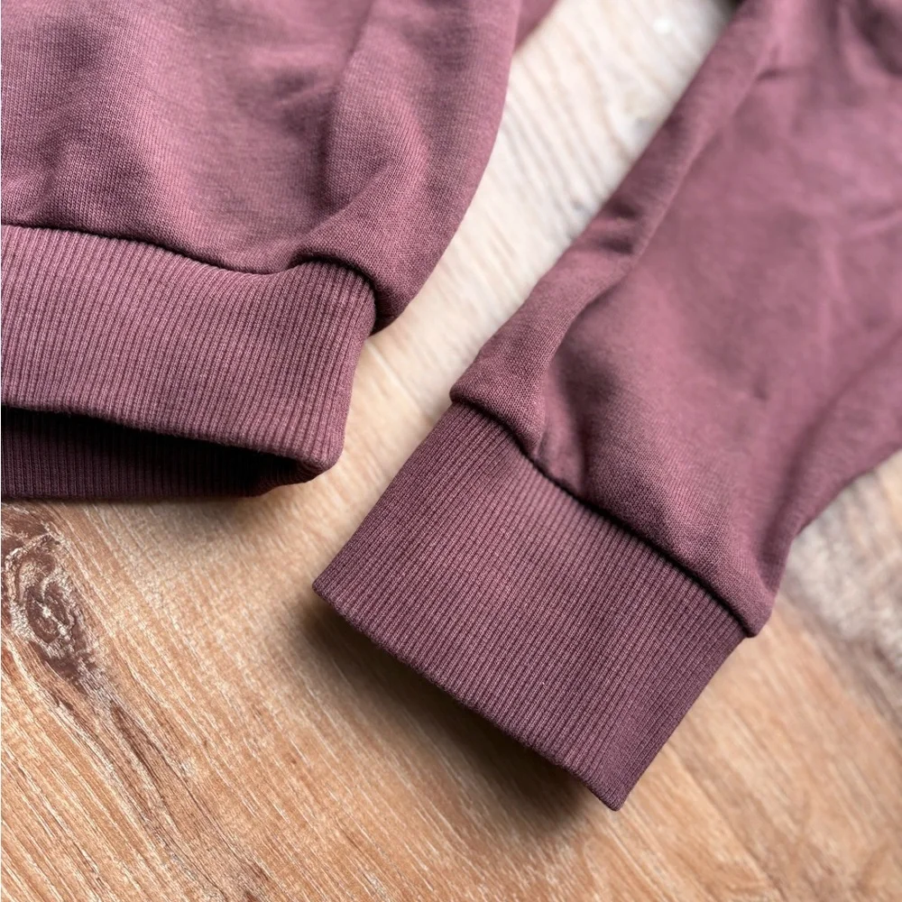 Gymshark Women's Maroon Cropped Hoodie - Picture 4 of 9